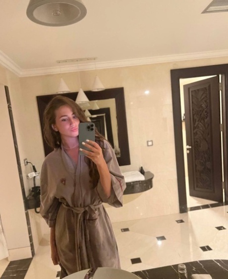 Arnavutköy Merkez Acentasız Bağımsız Escort Bayan Serra
